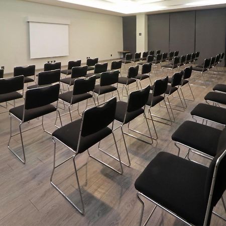 City Express Plus By Marriott Monterrey Galerias Exterior foto