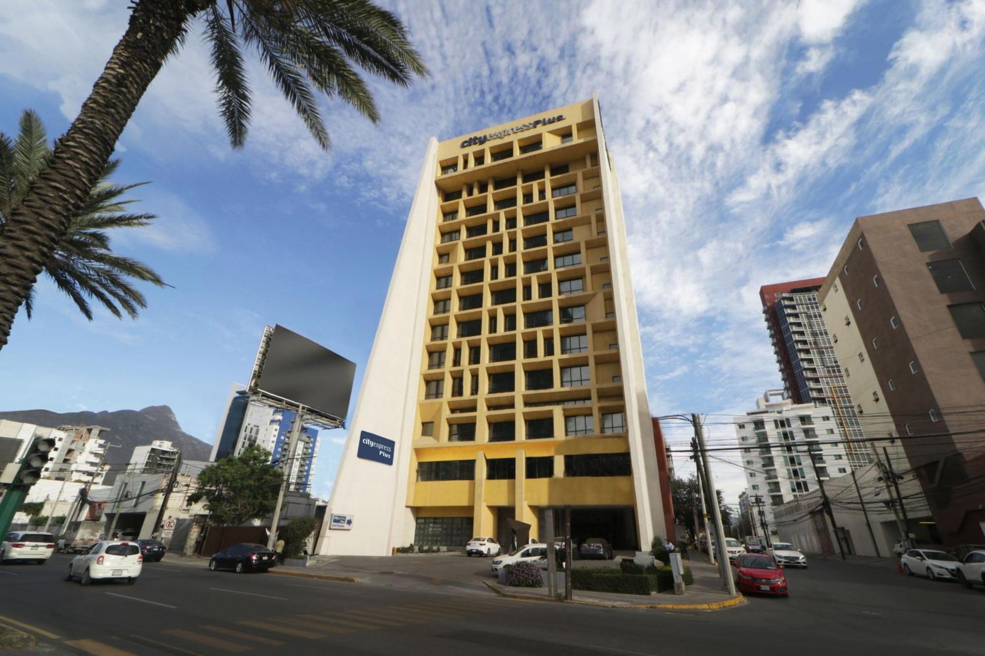 City Express Plus By Marriott Monterrey Galerias Exterior foto